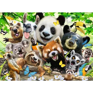 Ravensburger 12893 - Vadvilág Selfie - 300 db-os XXL puzzle