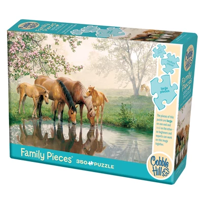Cobble Hill 37025 - Horse Family - 350 db-os Family puzzle