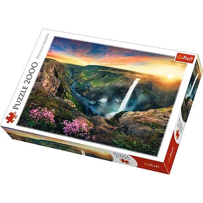 Trefl 27091 - Haifoss vízesés, Izland - 2000 db-os puzzle