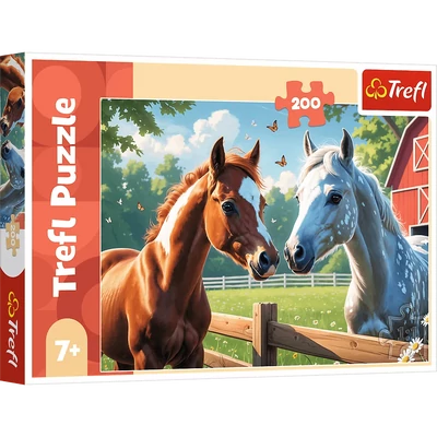 Trefl 13328 - Lovak a tisztáson - 200 db-os puzzle