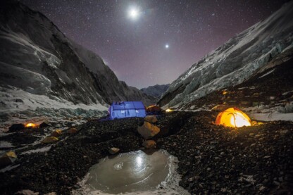 Clementoni 39310 - National Geographic - Táborhely, Mount Everest - 1000 db-os puzzle 
