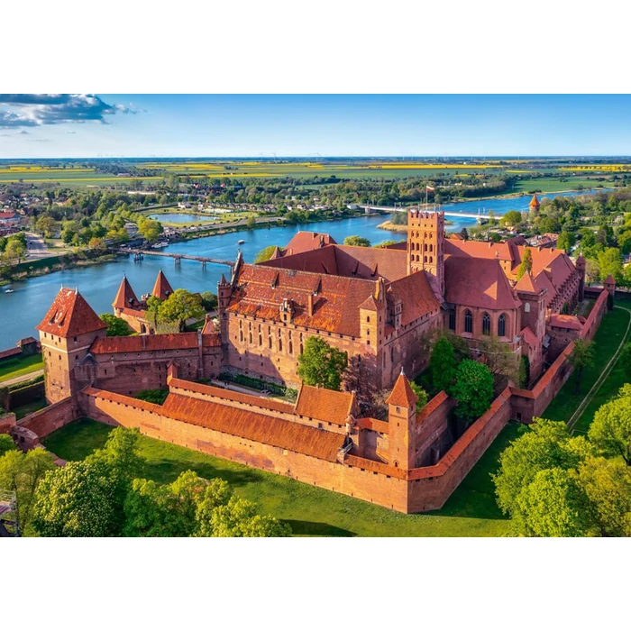 Castorland B-54039 - Kilátás a Malborki kastélyra - 500 db-os puzzle