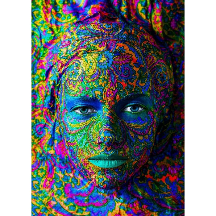 Enjoy Puzzle - 1224 - Woman with Color Art Makeup - 1000 db-os puzzle