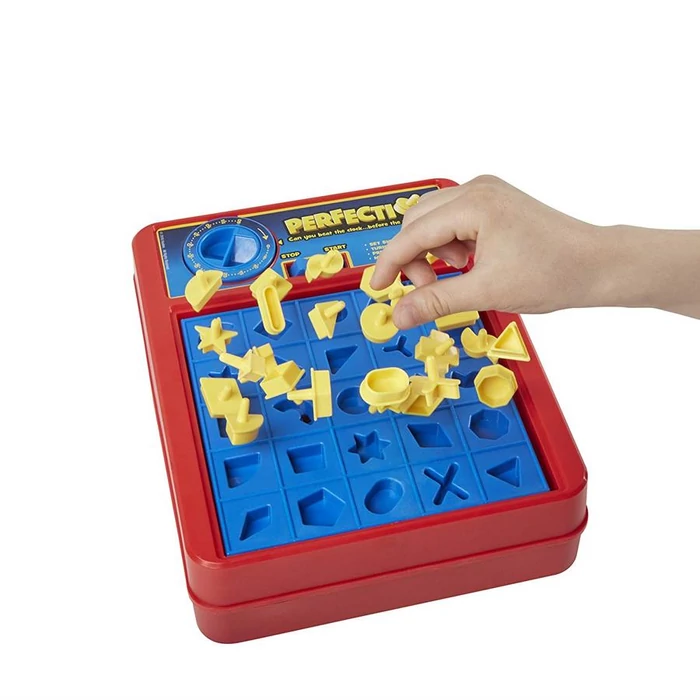 Hasbro - Perfection társasjáték (C0432)
